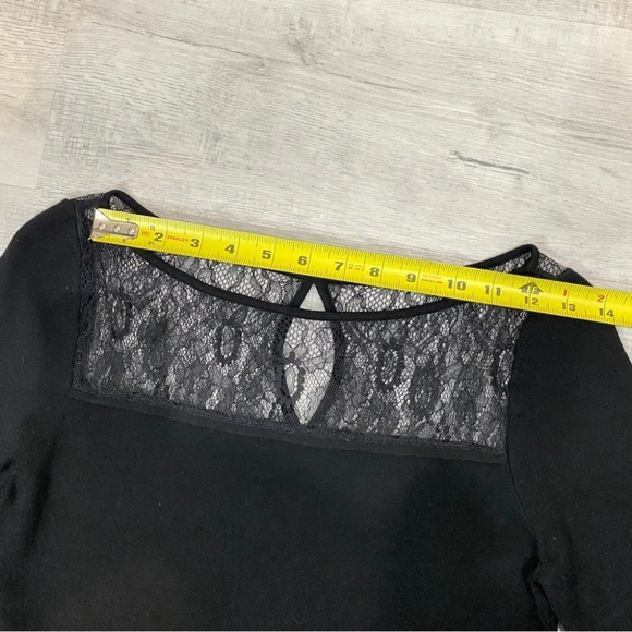 WHBM Lace Keyhole Neck and Ribbed Black Fitted 3/4 Sleeve Sweater Size S - Picture 9 of 15